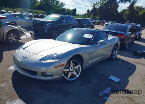 2008 Chevrolet Corvette из США, поврежденный, VIN 1G1YY26W585109340